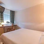 Campanile Hotel Setubal