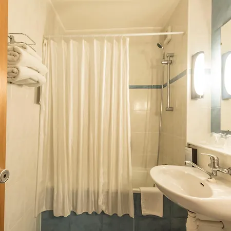 Hotel Campanile Setúbal