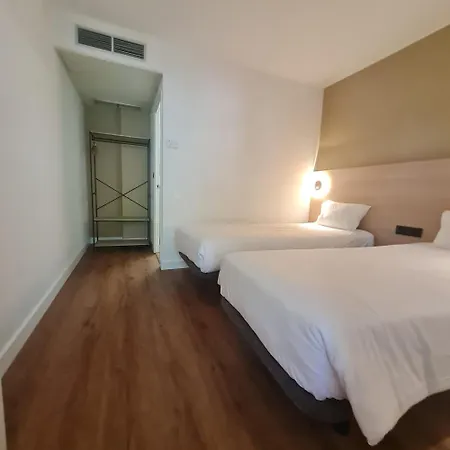 Campanile 3* Setúbal