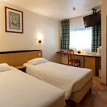 Campanile Hotel 3*