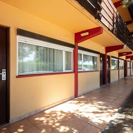 Campanile 3* 세투발