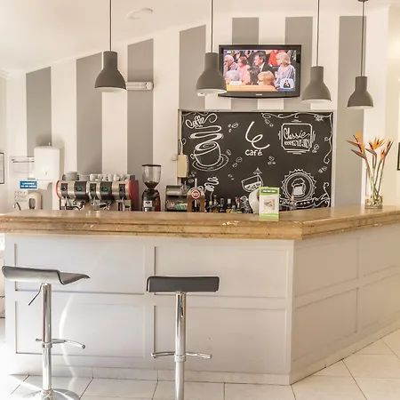 فندق Campanile 3*