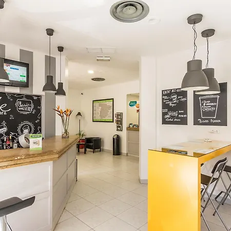 Campanile 호텔 세투발