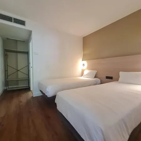 Campanile 3* Setúbal