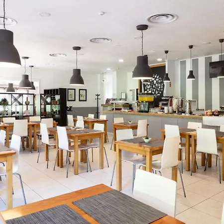 Hotel Campanile Lisboa Sud -