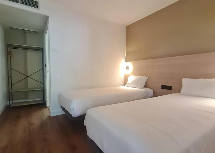 Campanile 3* セトゥーバル