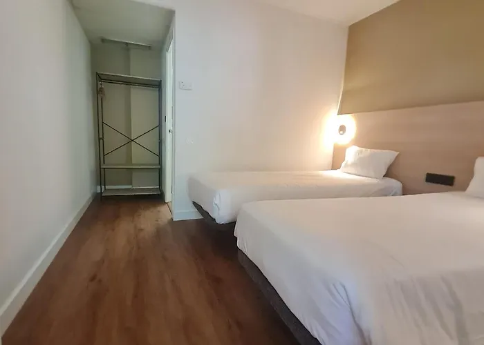 Campanile 3* セトゥーバル